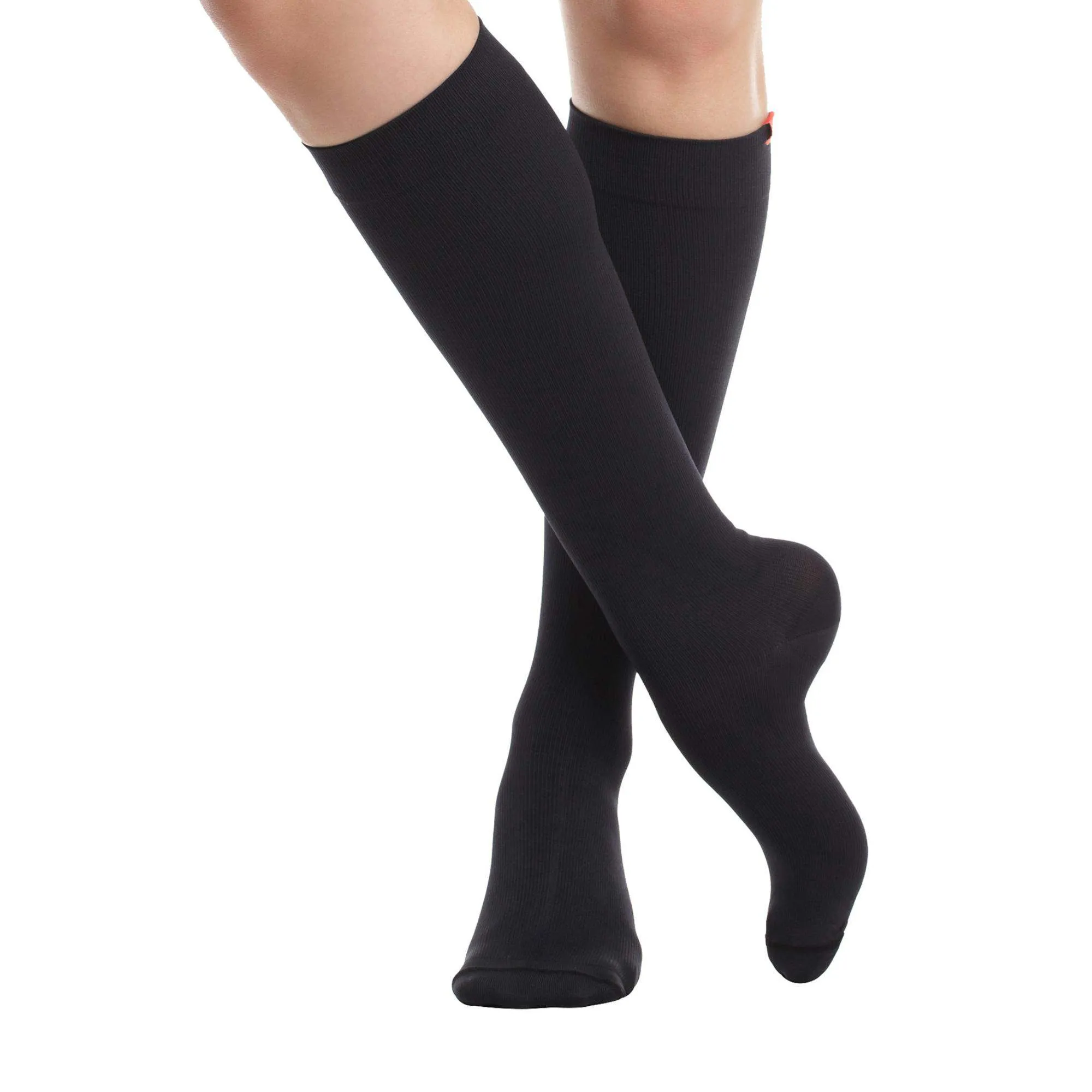 1 Pack Moisture Wicking Nylon Graduated Compression Socks | 20-30 mmHg