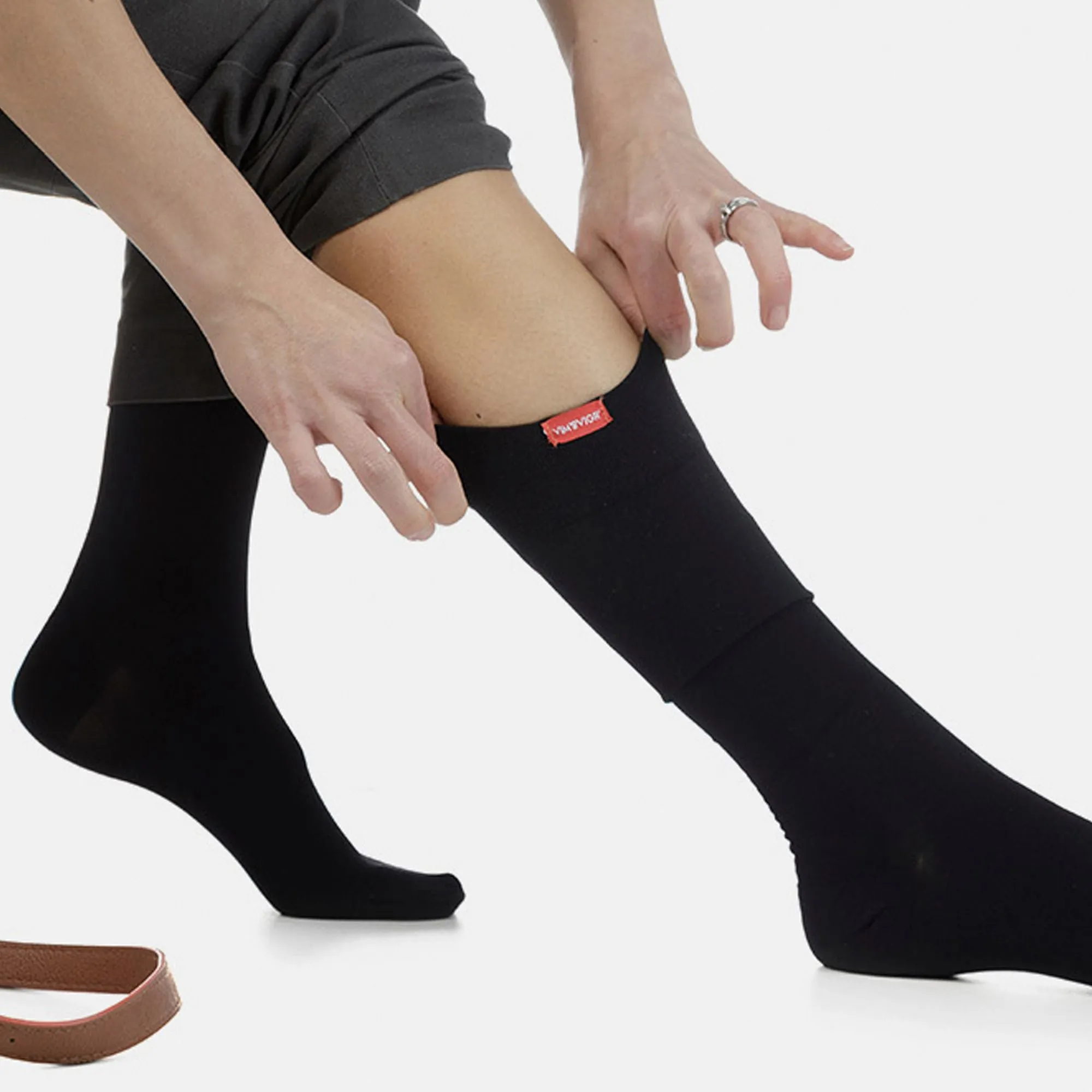 1 Pack Moisture Wicking Nylon Graduated Compression Socks | 30-40 mmHg