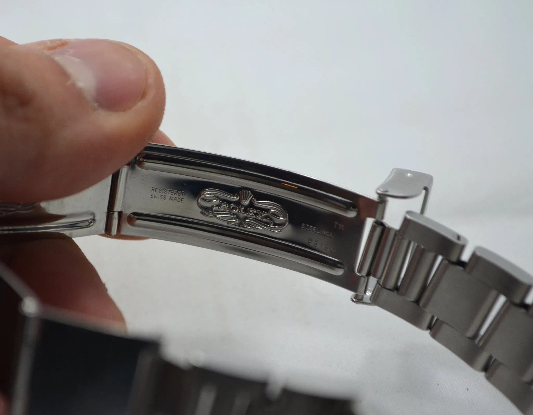 1991 Rolex Submariner 16610 Stainless Steel "X" Serial Wristwatch Box and Papers