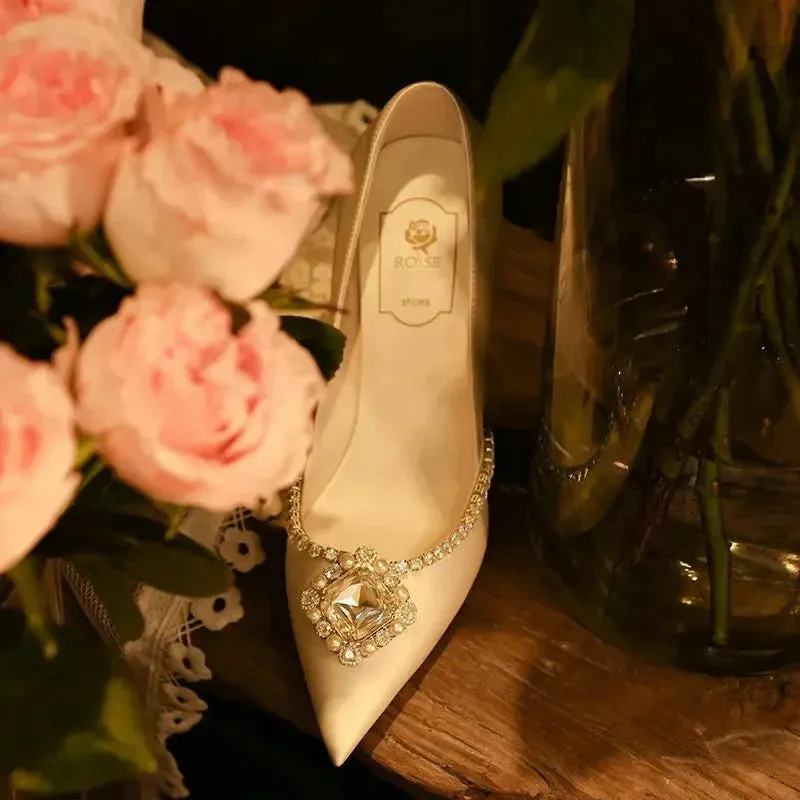 2025 Elegant Wedding Shoes Bridal Shoes White Rhinestone High Heels Bridesmaid Pumps