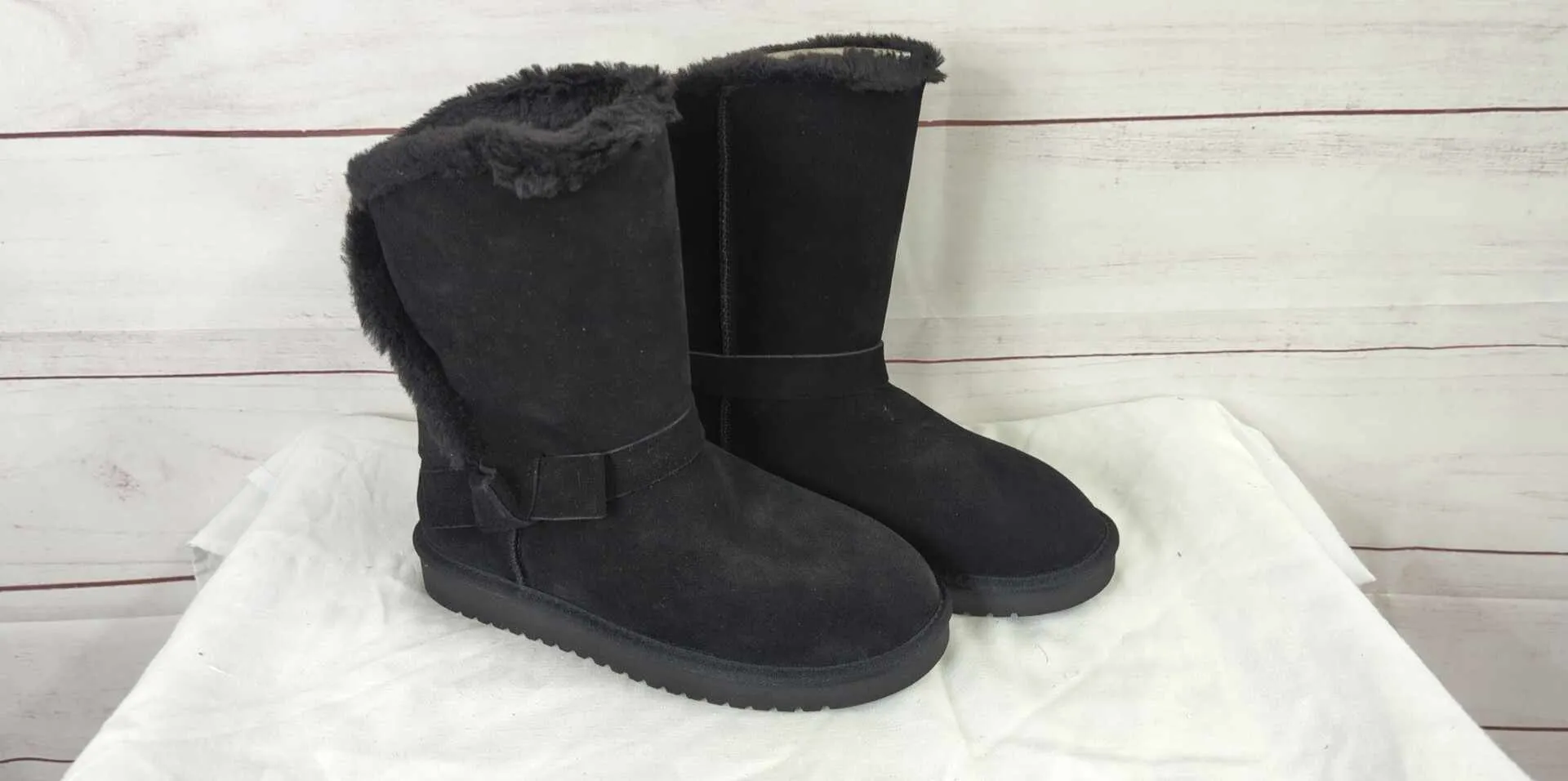8M BLACK A398686 Koolaburra by UGG Suede Bow Short Boots - Arlena