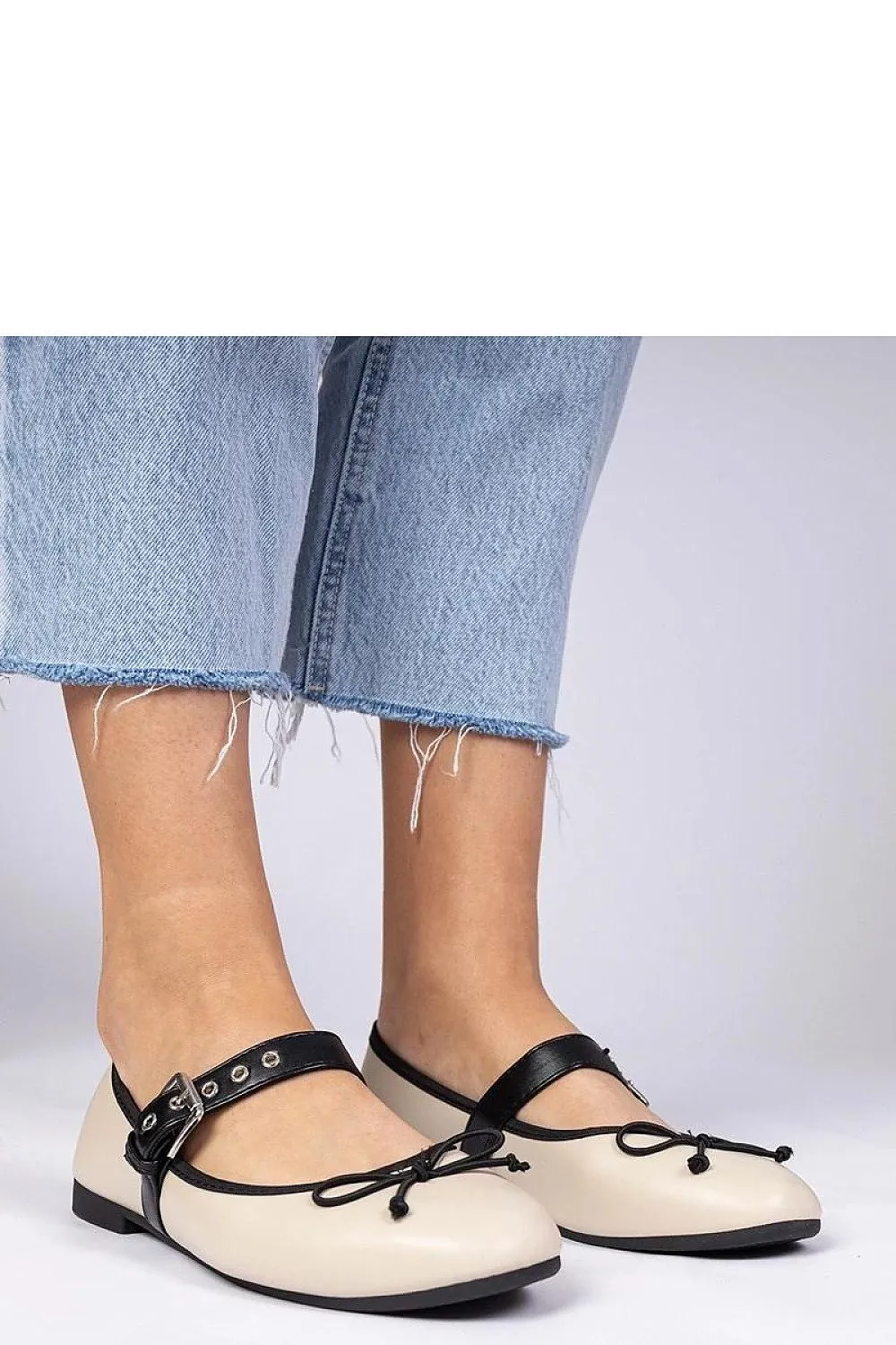 Ballet flats