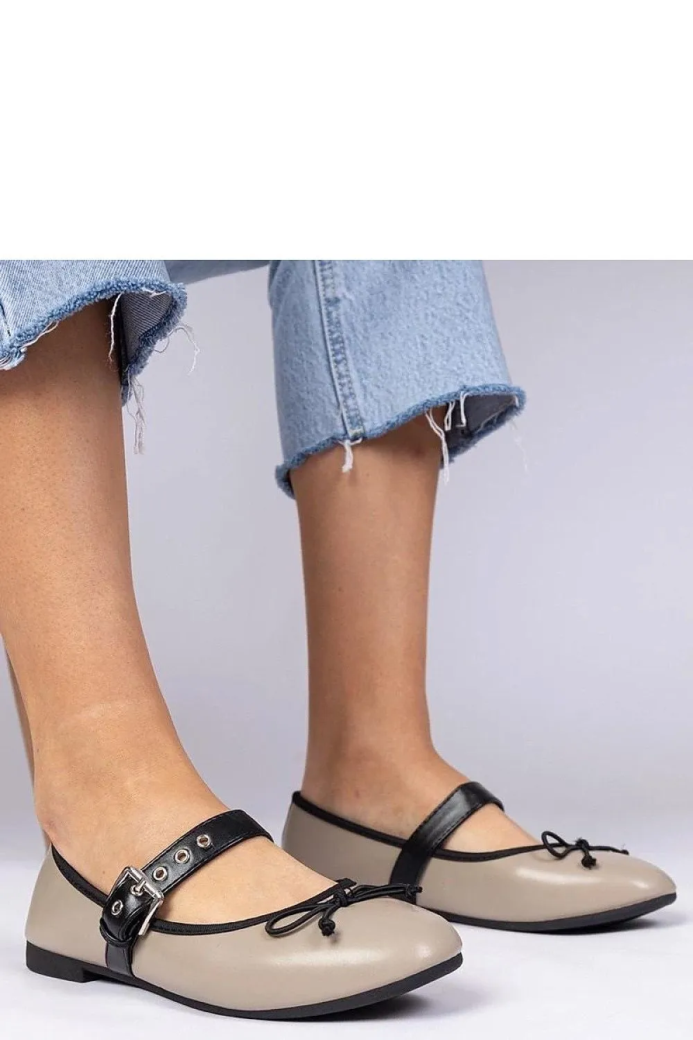Ballet flats