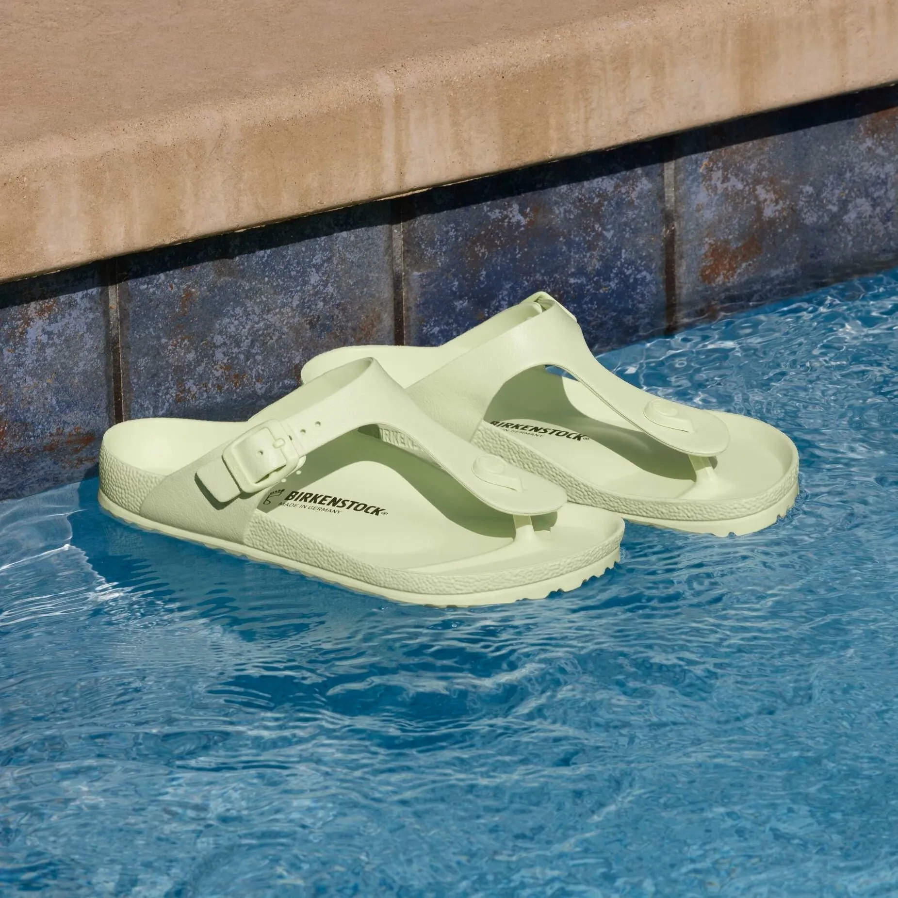 Birkenstock Gizeh EVA faded lime