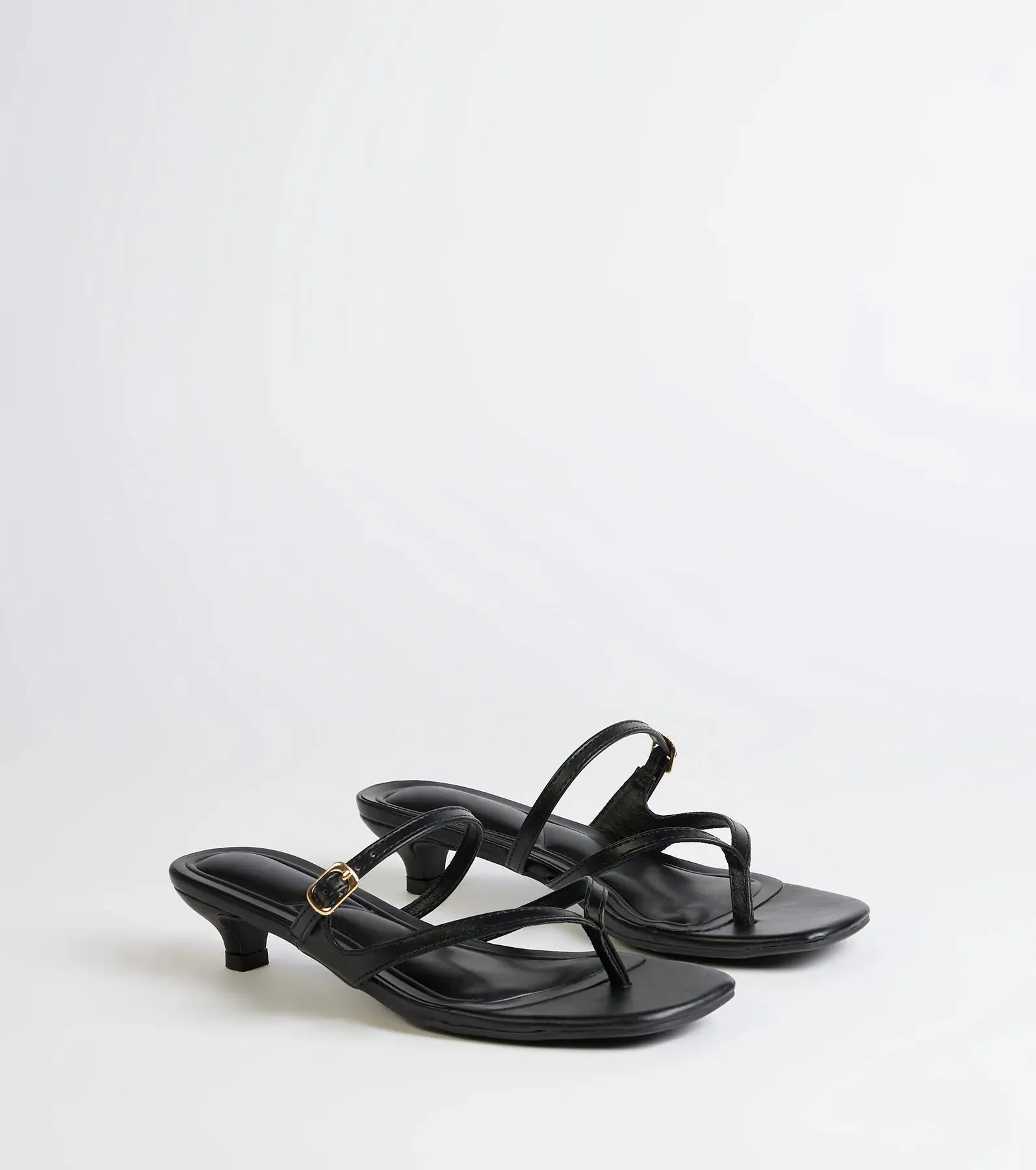 Chic Trend Thong Strap Kitten Heel Mules
