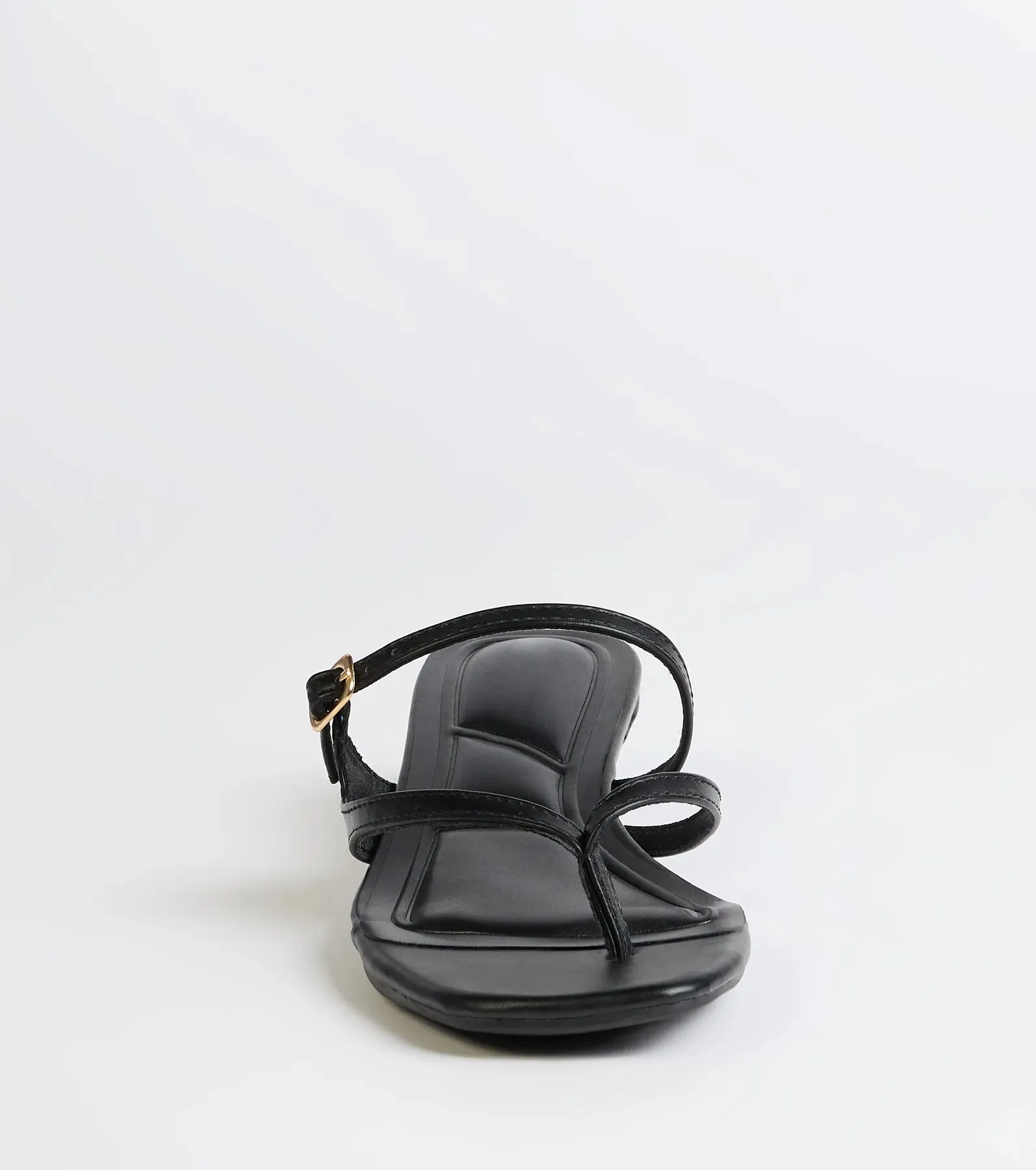 Chic Trend Thong Strap Kitten Heel Mules