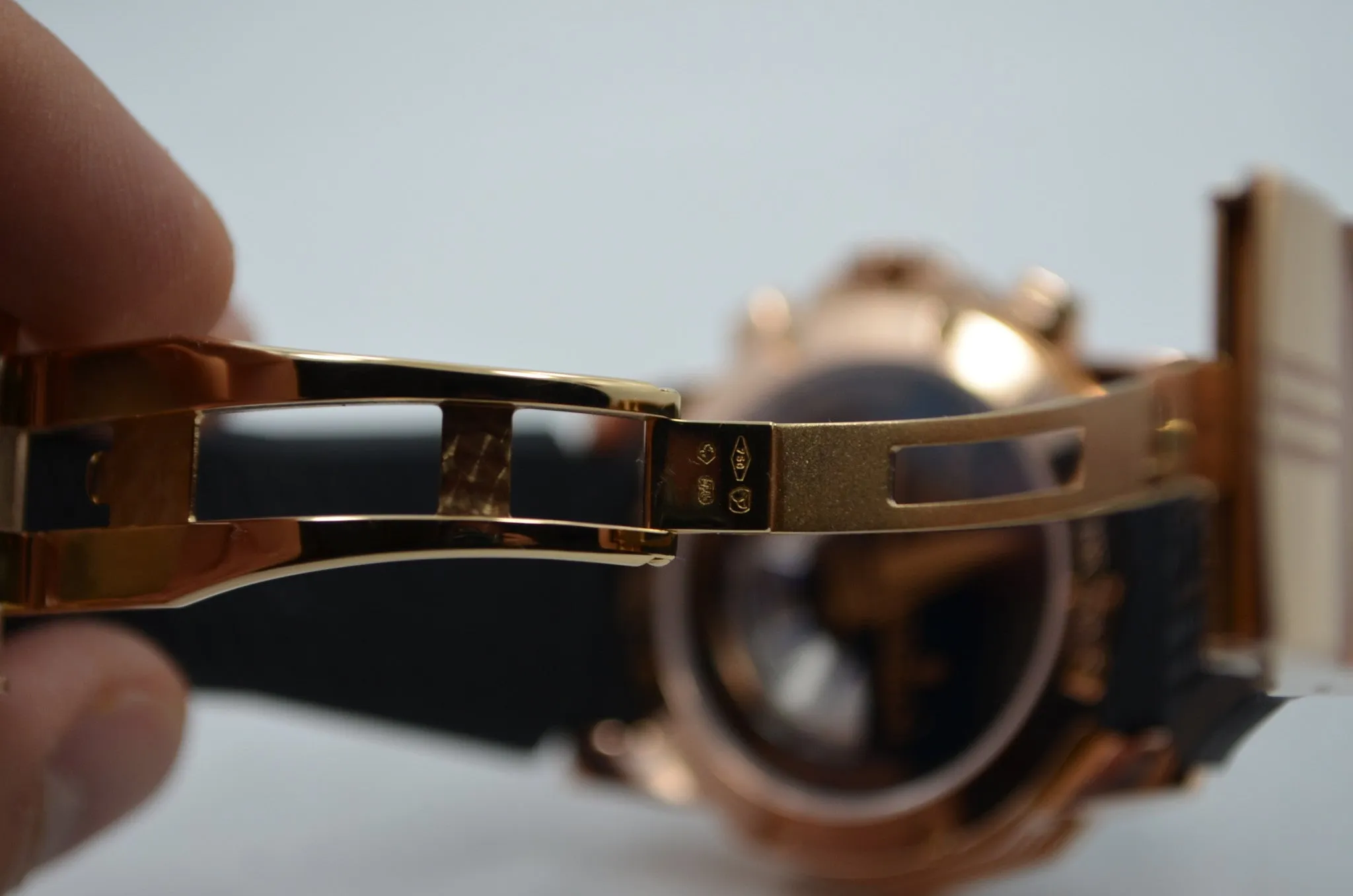 Corum Admirals Cup 985.671.55 18K Rose Gold Wristwatch