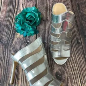 Daya by Zendaya Silver Norwell Mules 6M