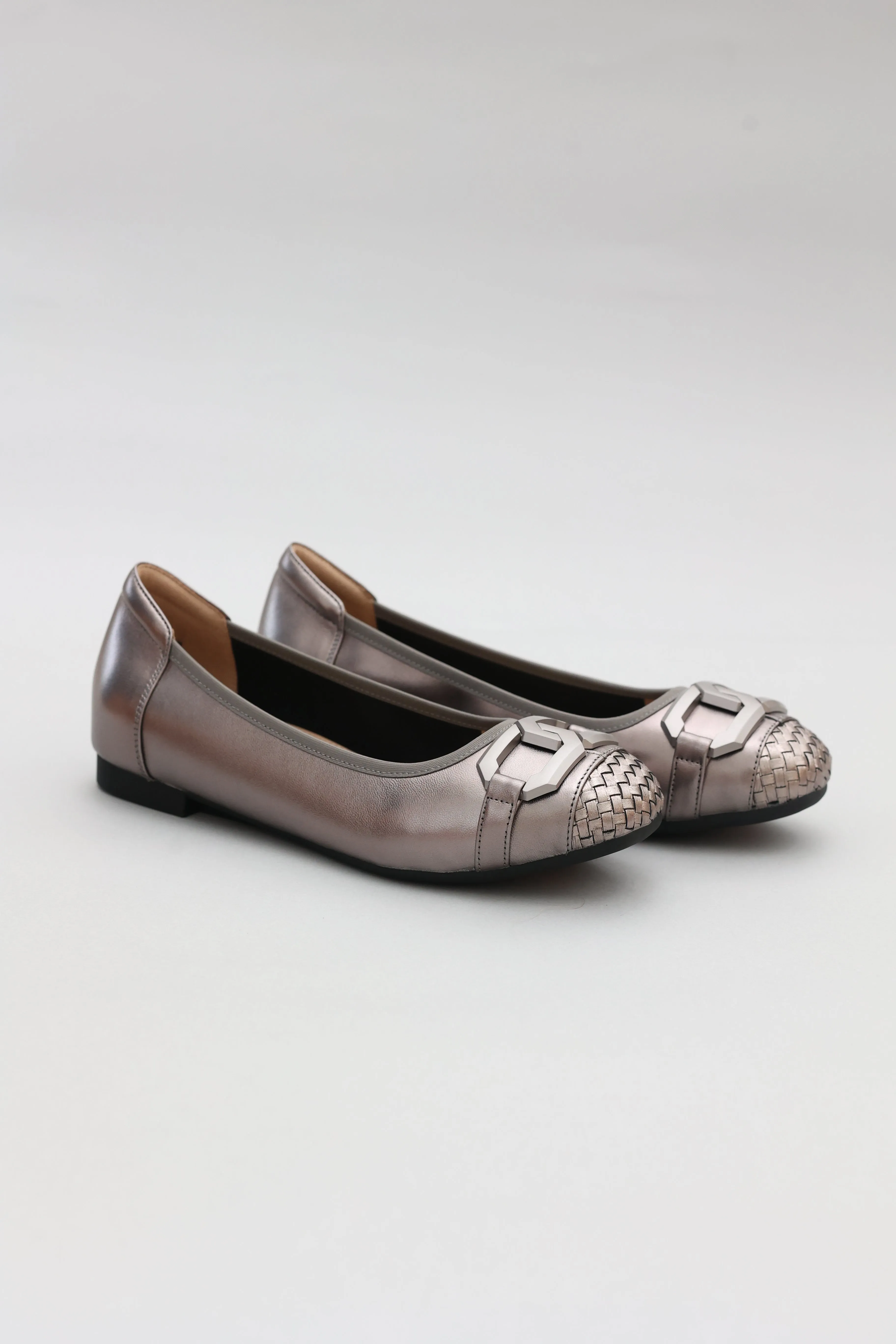 Elena Flats