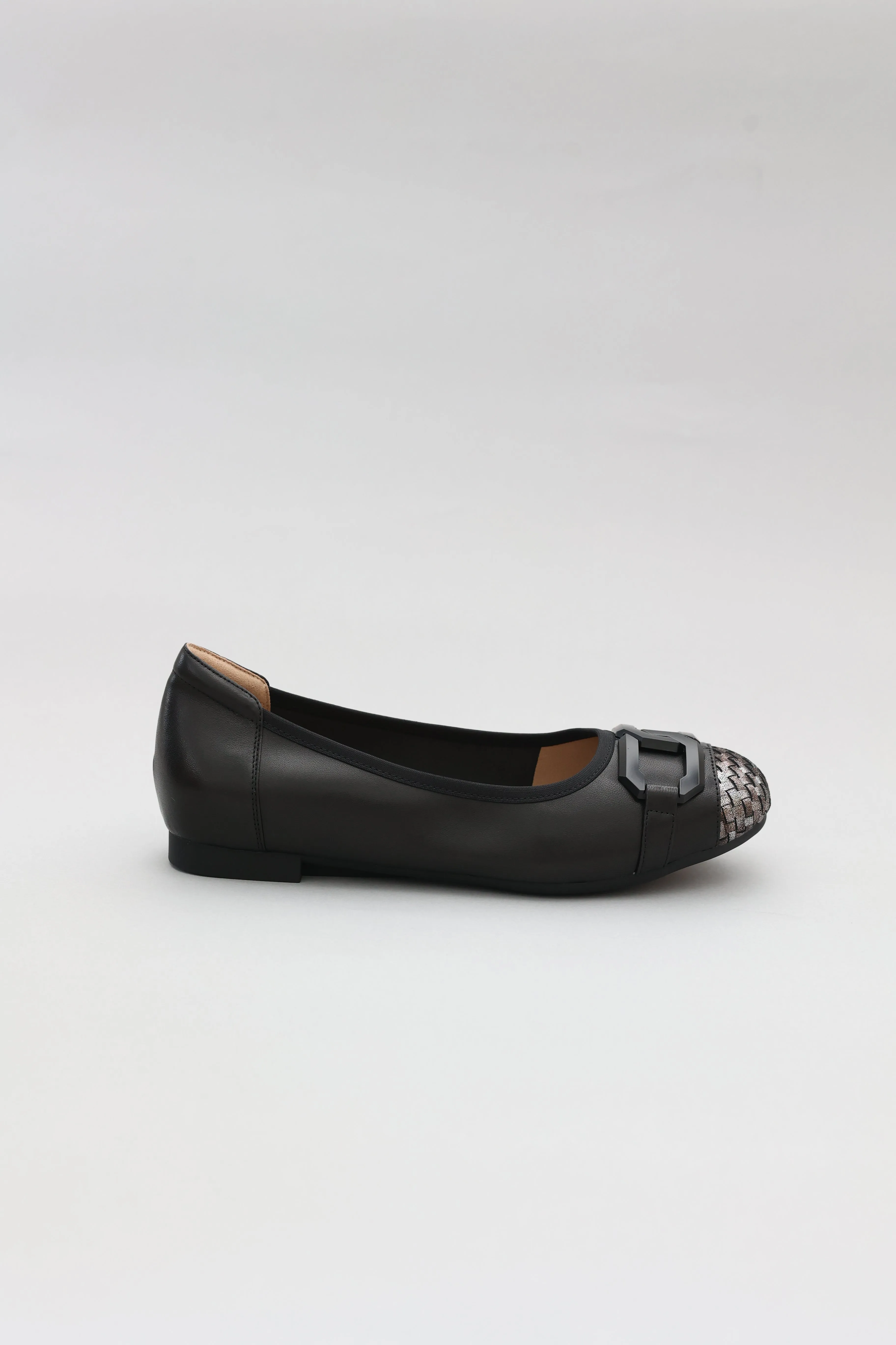 Elena Flats