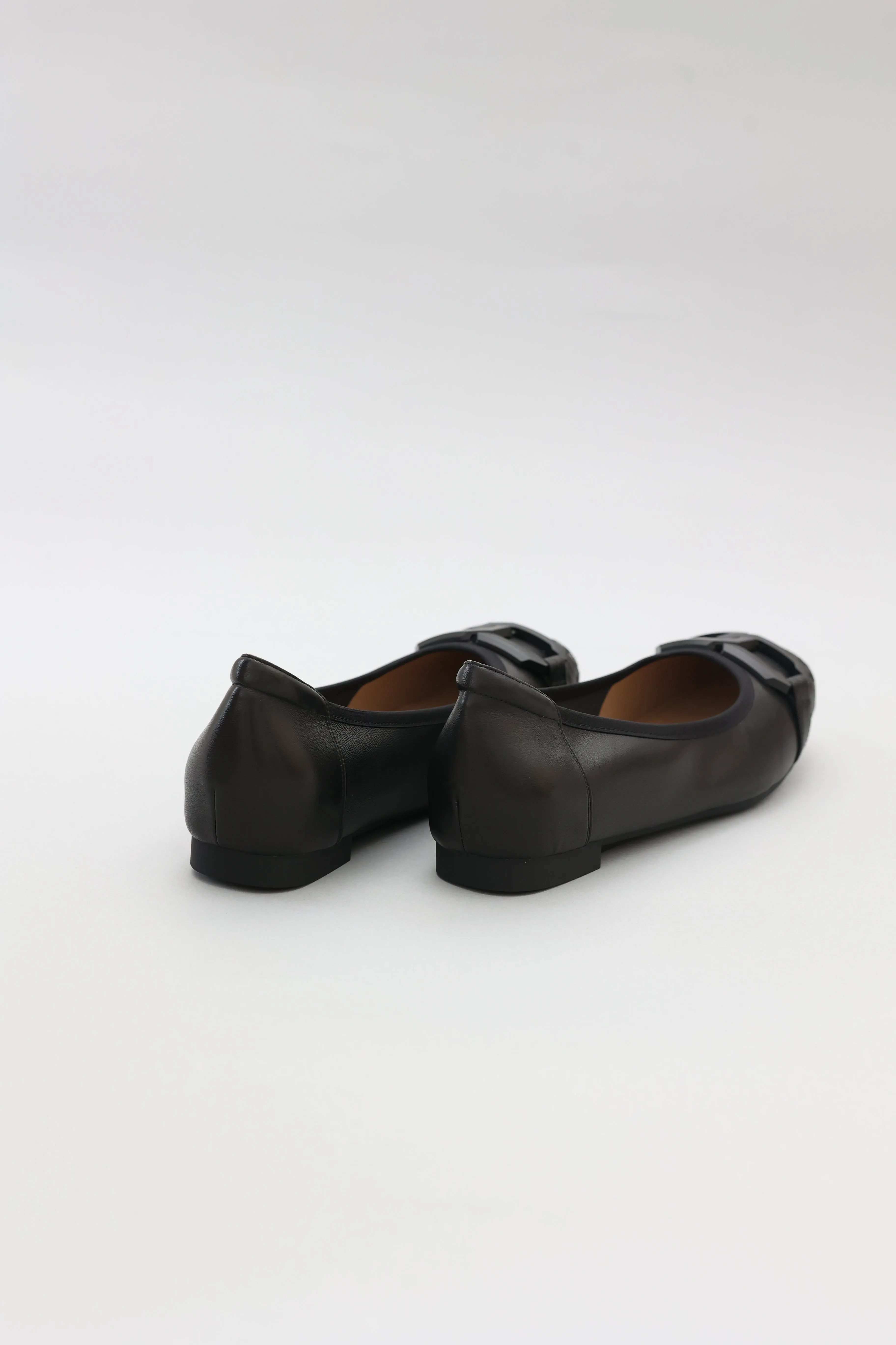 Elena Flats