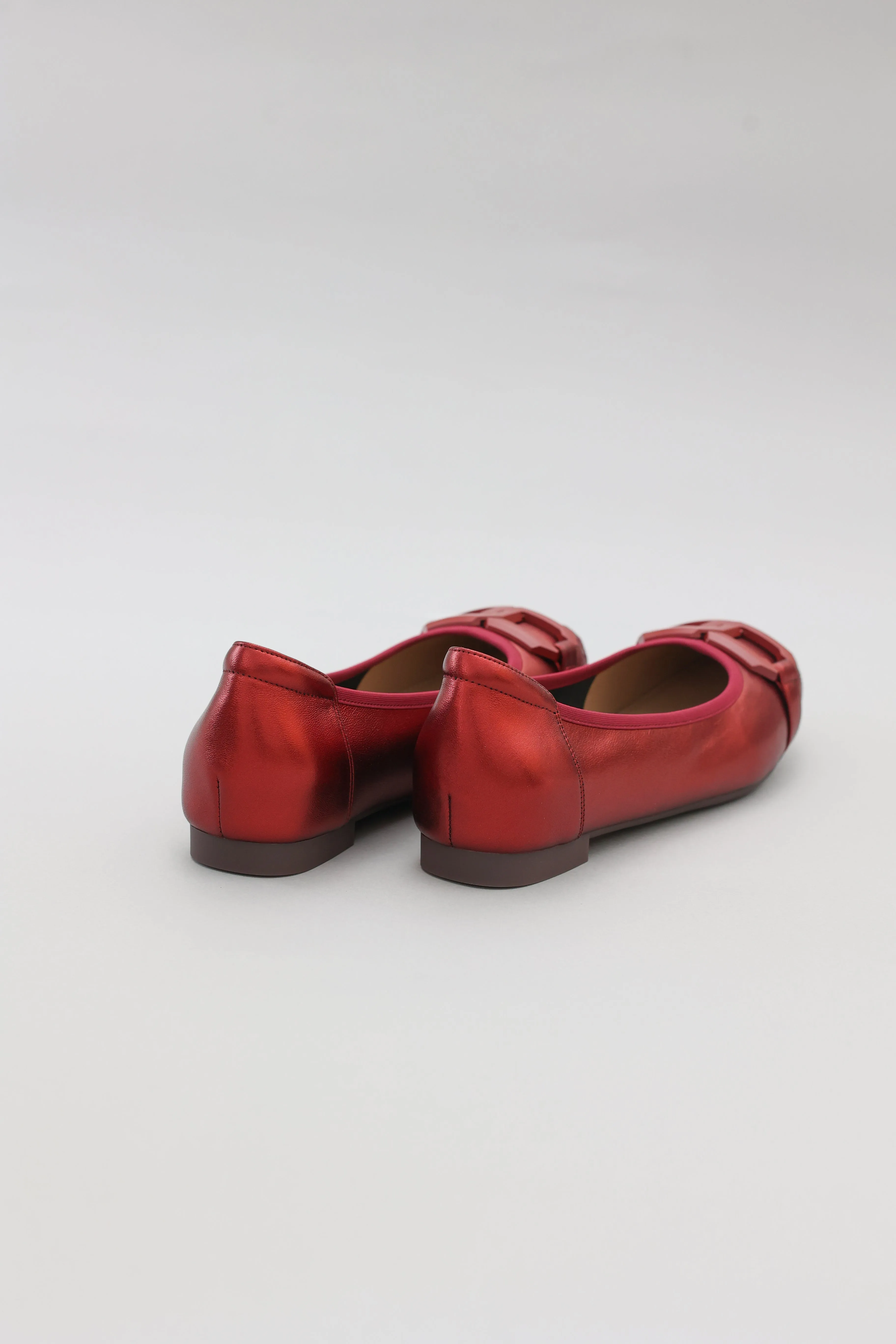 Elena Flats