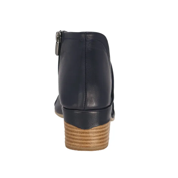 Evr Gia Leather Sandal