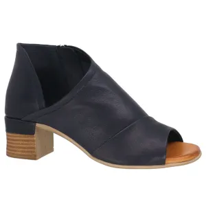 Evr Gia Leather Sandal