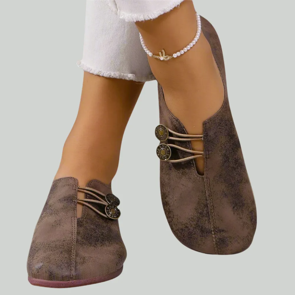 KERRI FLATS