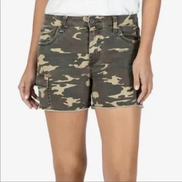 Kut from the Kloth High Rise Gidget Short in Olive NWT