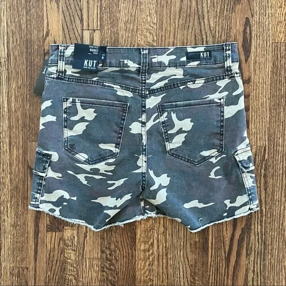 Kut from the Kloth High Rise Gidget Short in Olive NWT