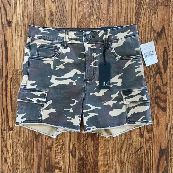 Kut from the Kloth High Rise Gidget Short in Olive NWT