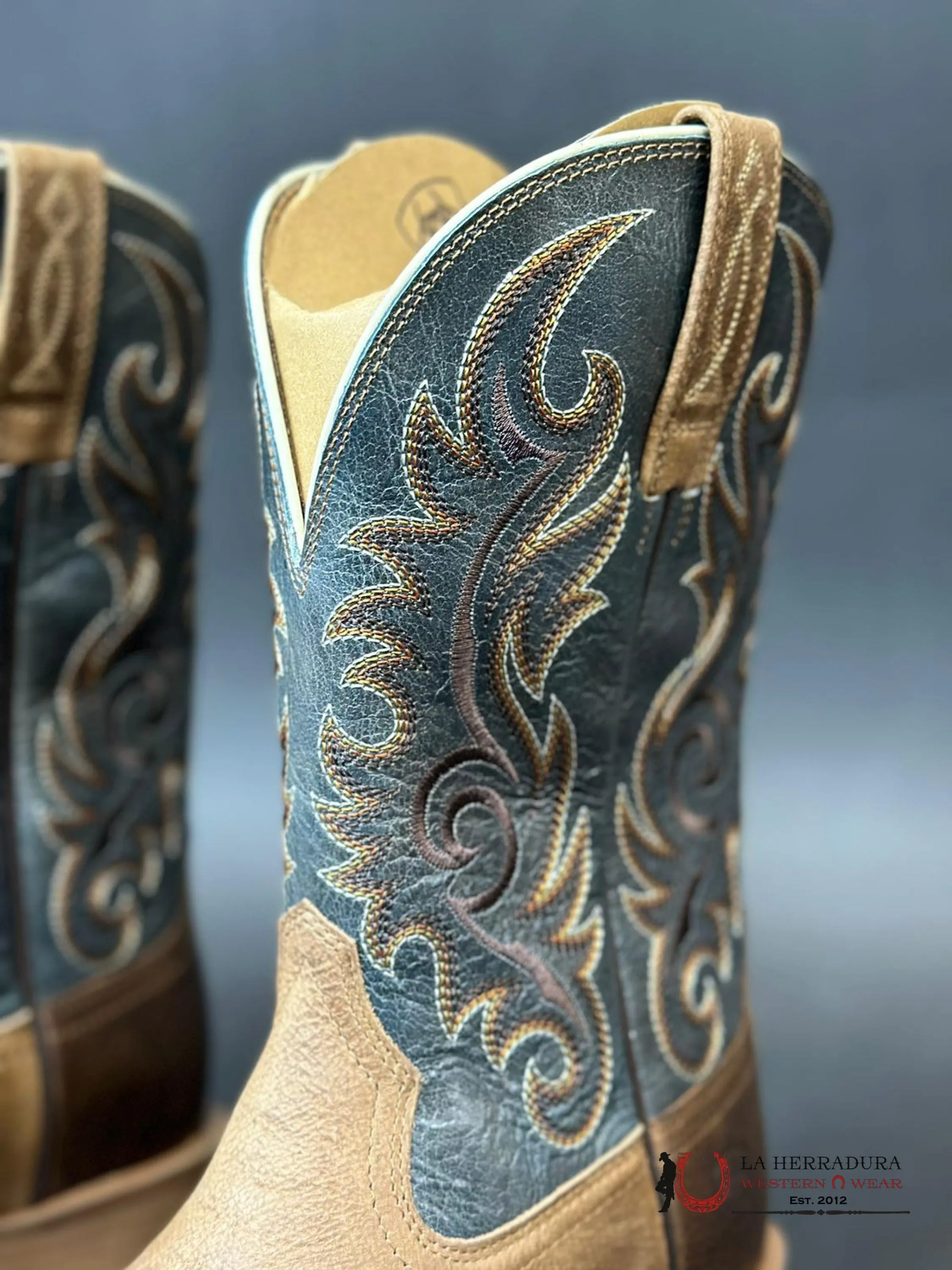 MENS ARIAT LASCO ULTRA LIGHT TAN & SMOKEY BLUE- 6830