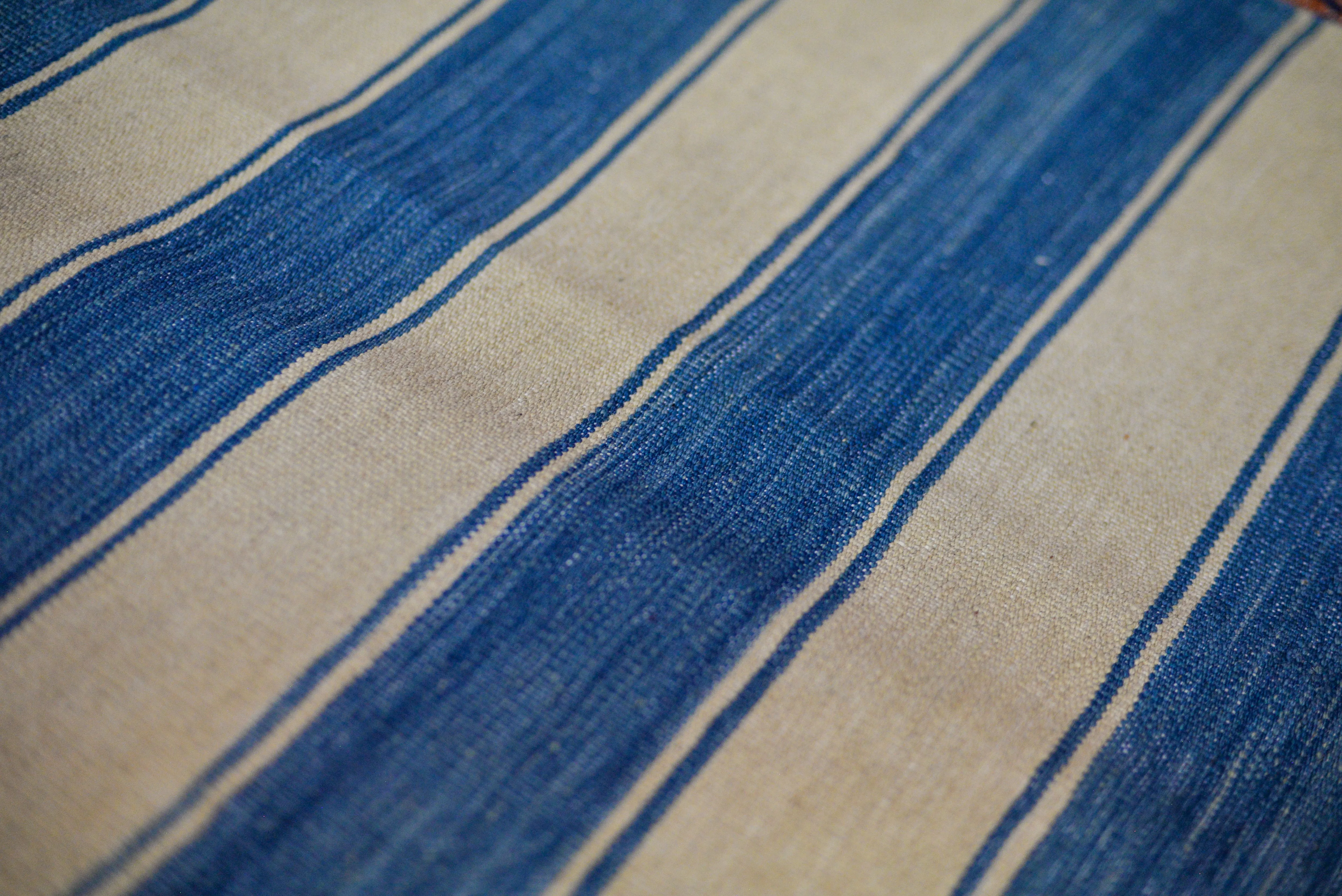 Modern Kilim 4'9" x 6'6"