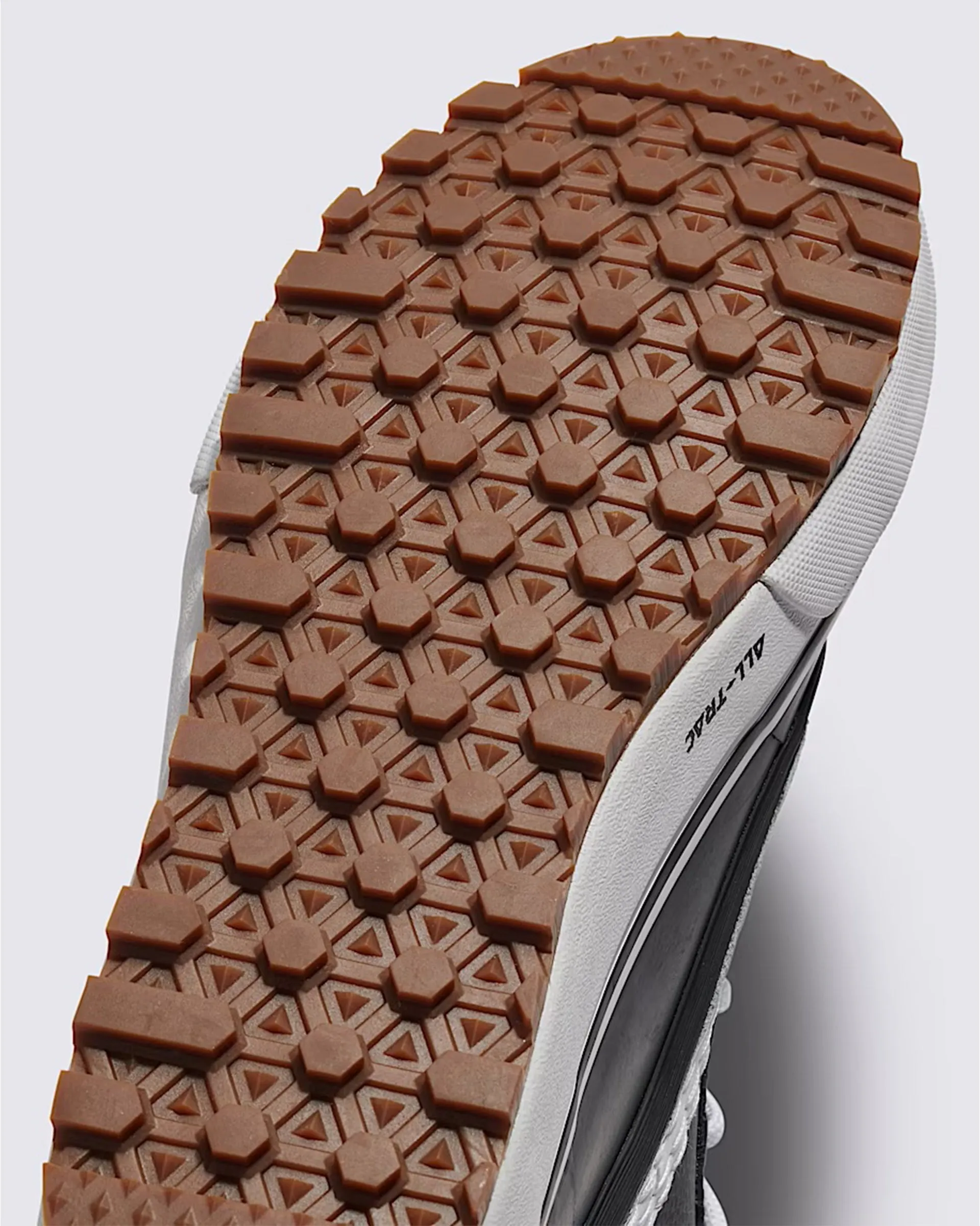 MTE Mid Waterproof Boots
