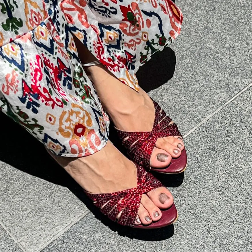 Noor Flats S182F - Maroon