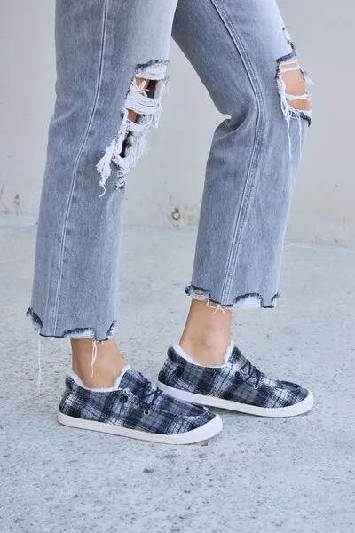 Plaid Slip-ons