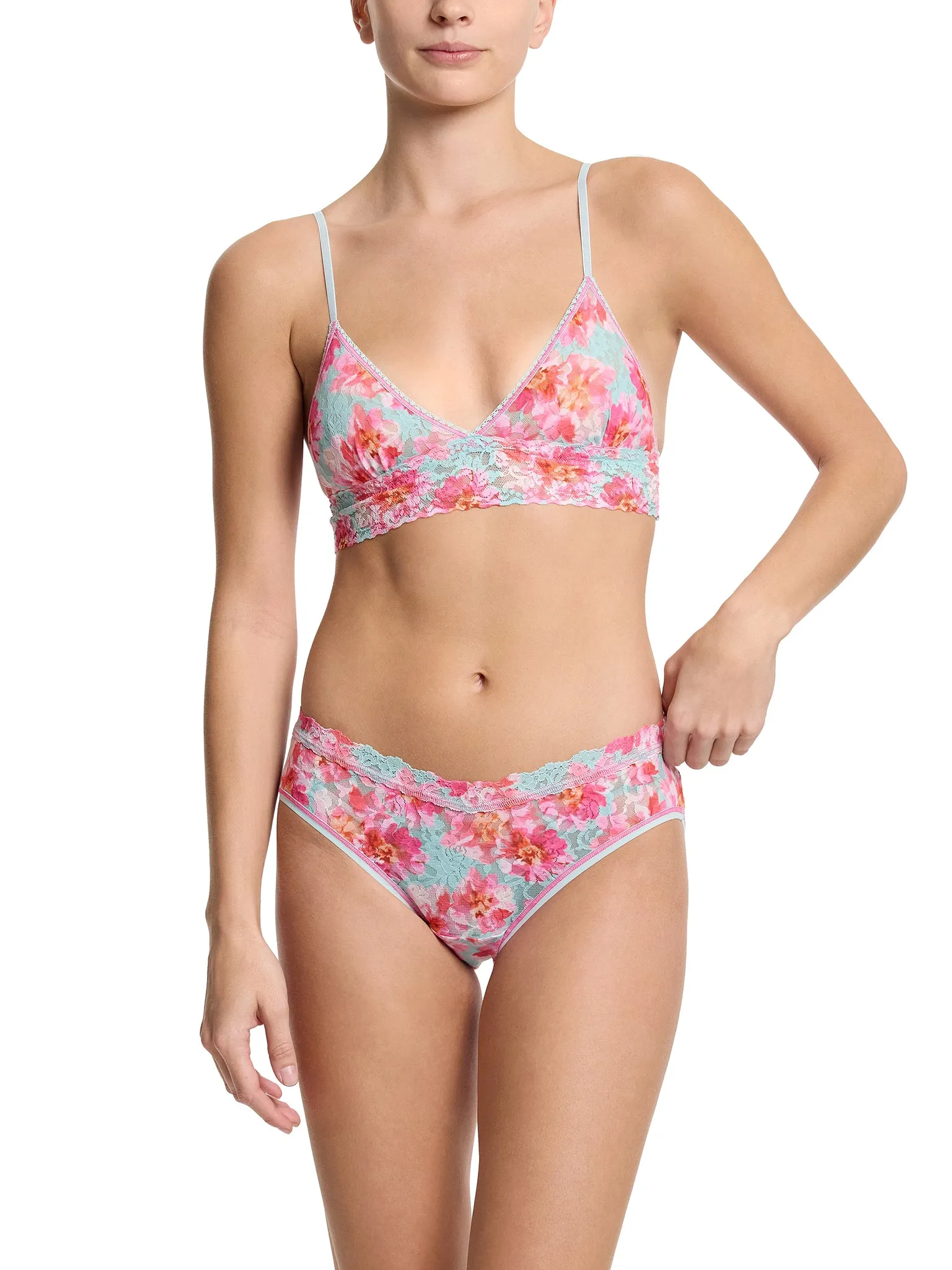 Printed Signature Lace® V-Front High Cut Brief First Bloom