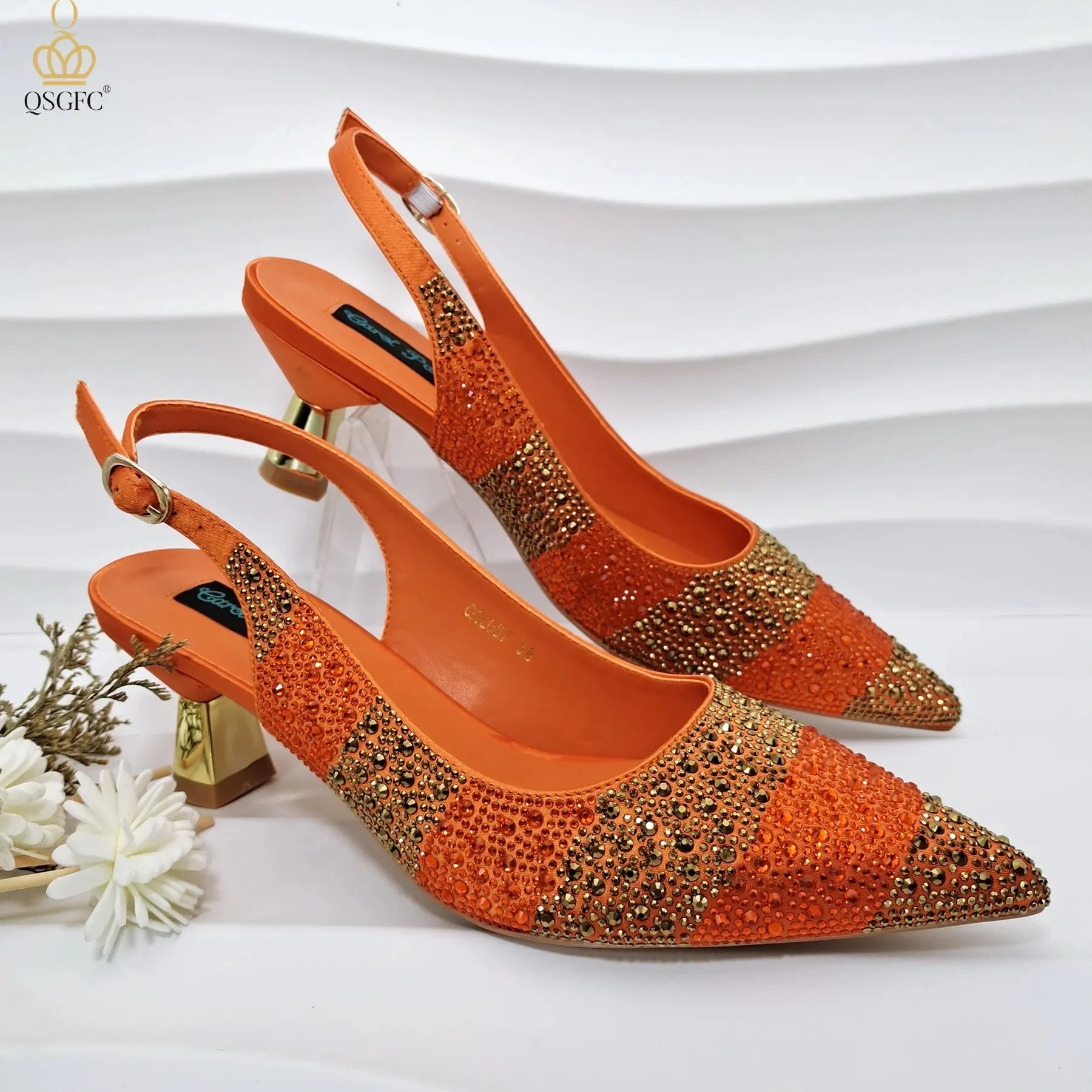 QSGFC INS Gold Color Elegant Women Heels Shoes and Bag Set Hollow Rhinestones  High Heels Wedges Shoes Matching Bag