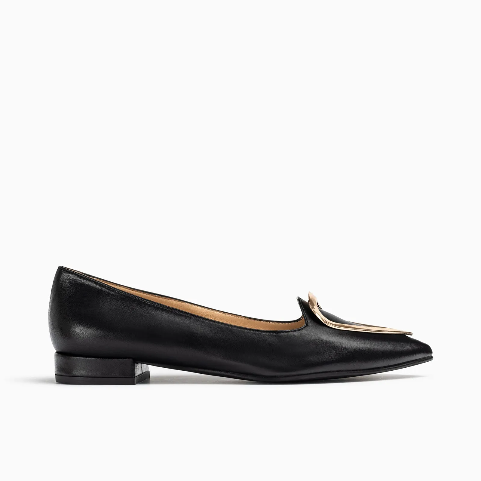 Reina Flat