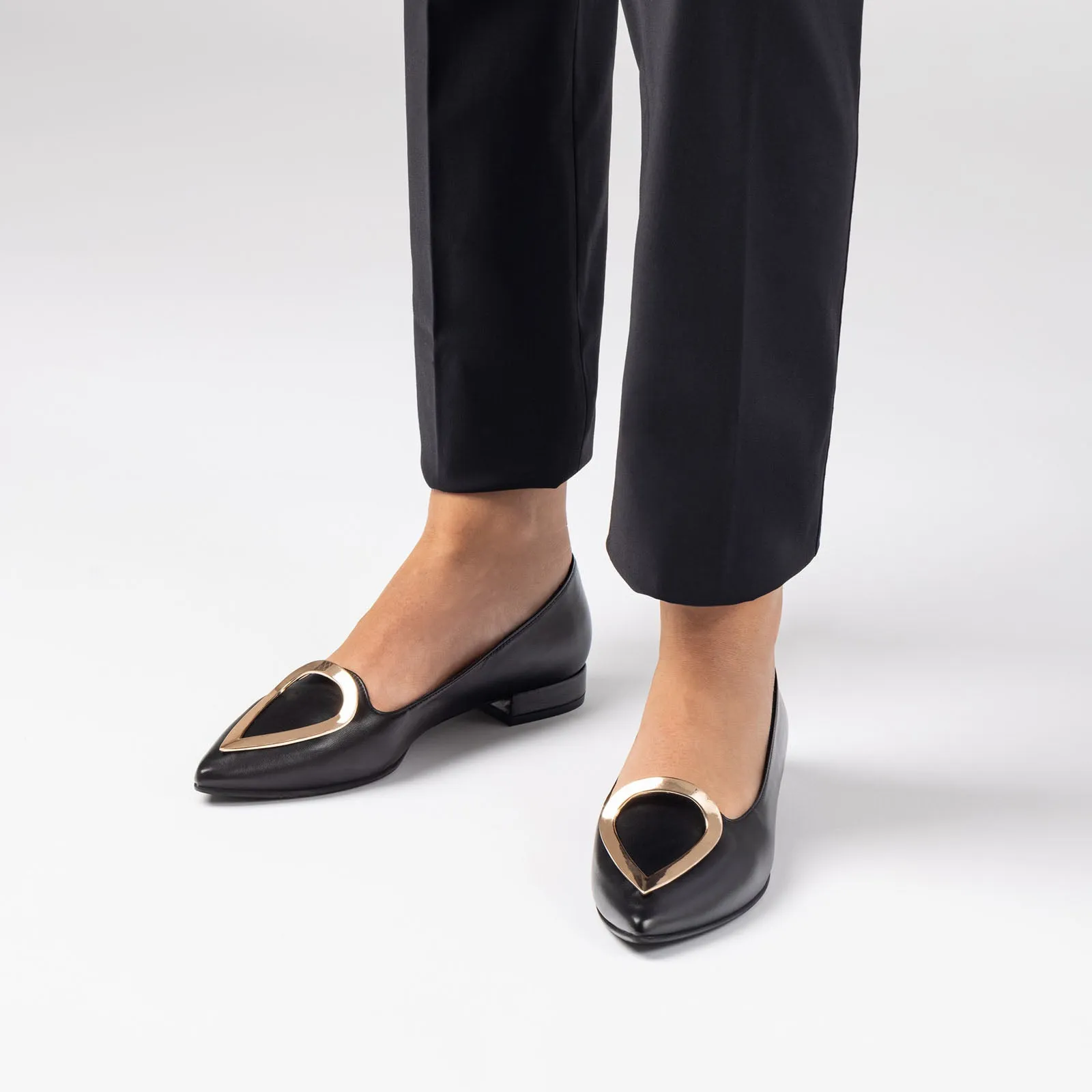 Reina Flat