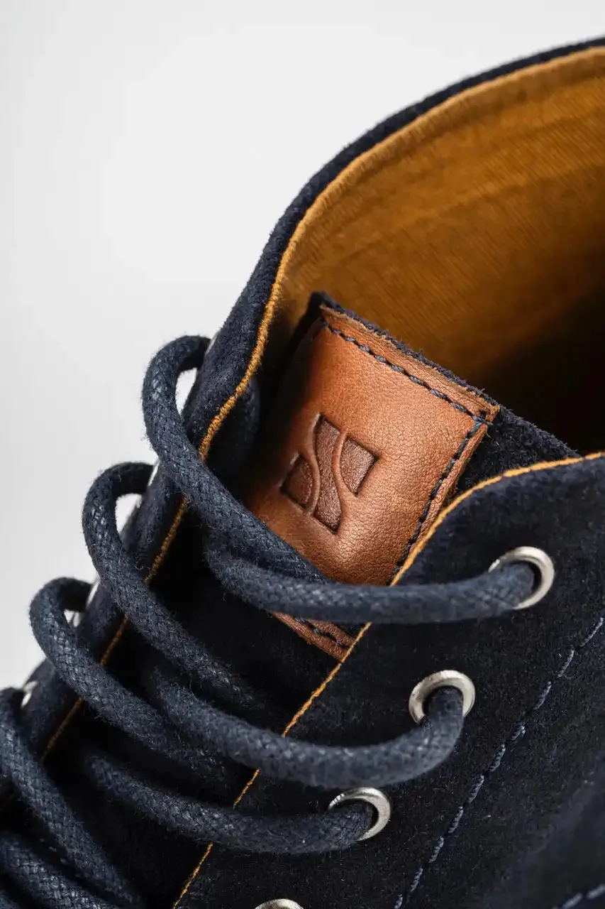 Sloane Mens Brooks 21022 Desert Boots Navy Suede
