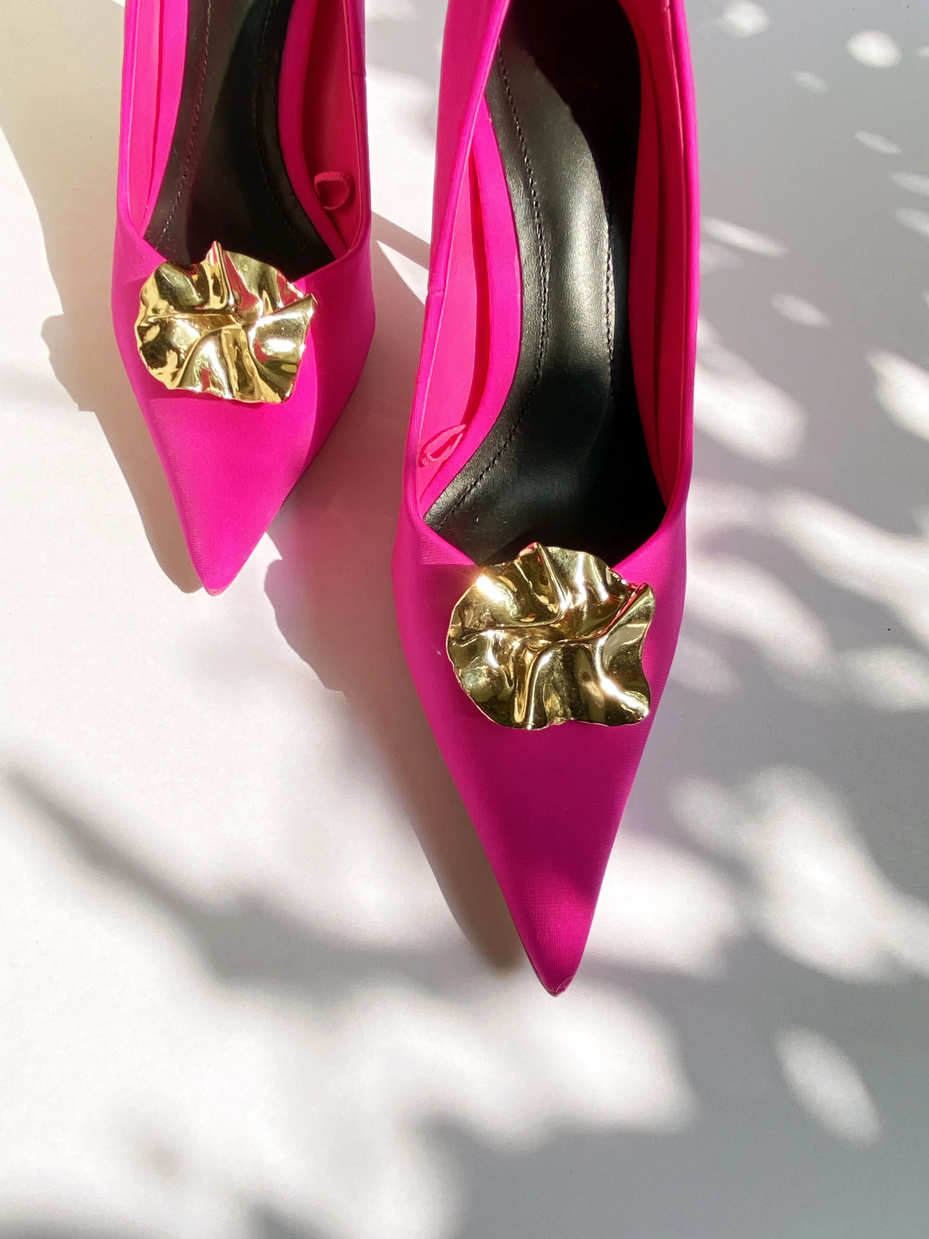 Sola Stiletto Cuffs