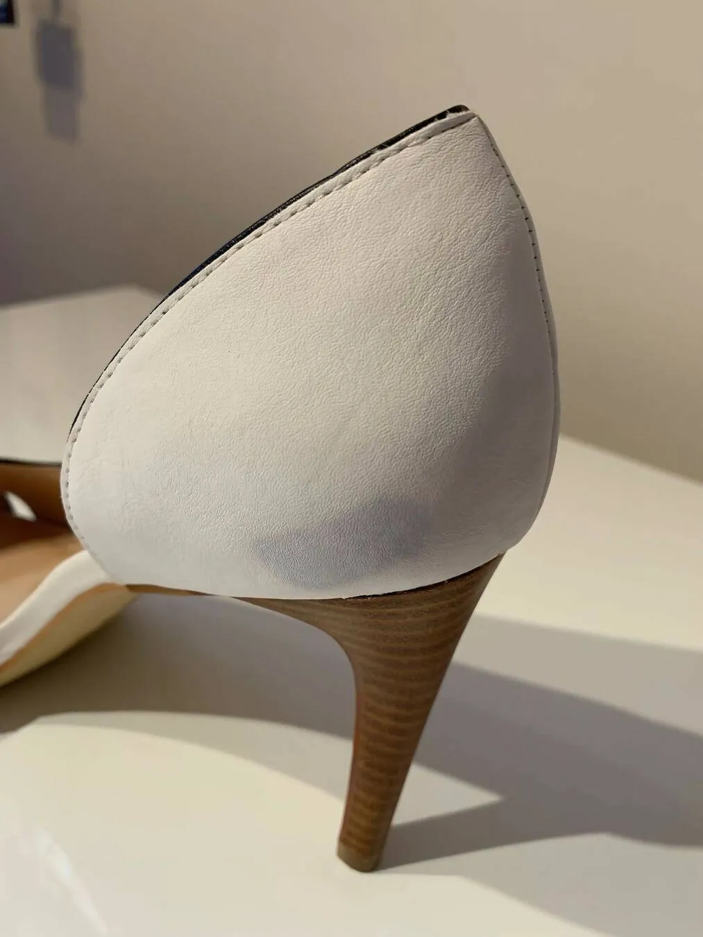 Stiletto weiss
