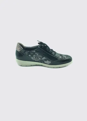 Suave June Laced Shoe