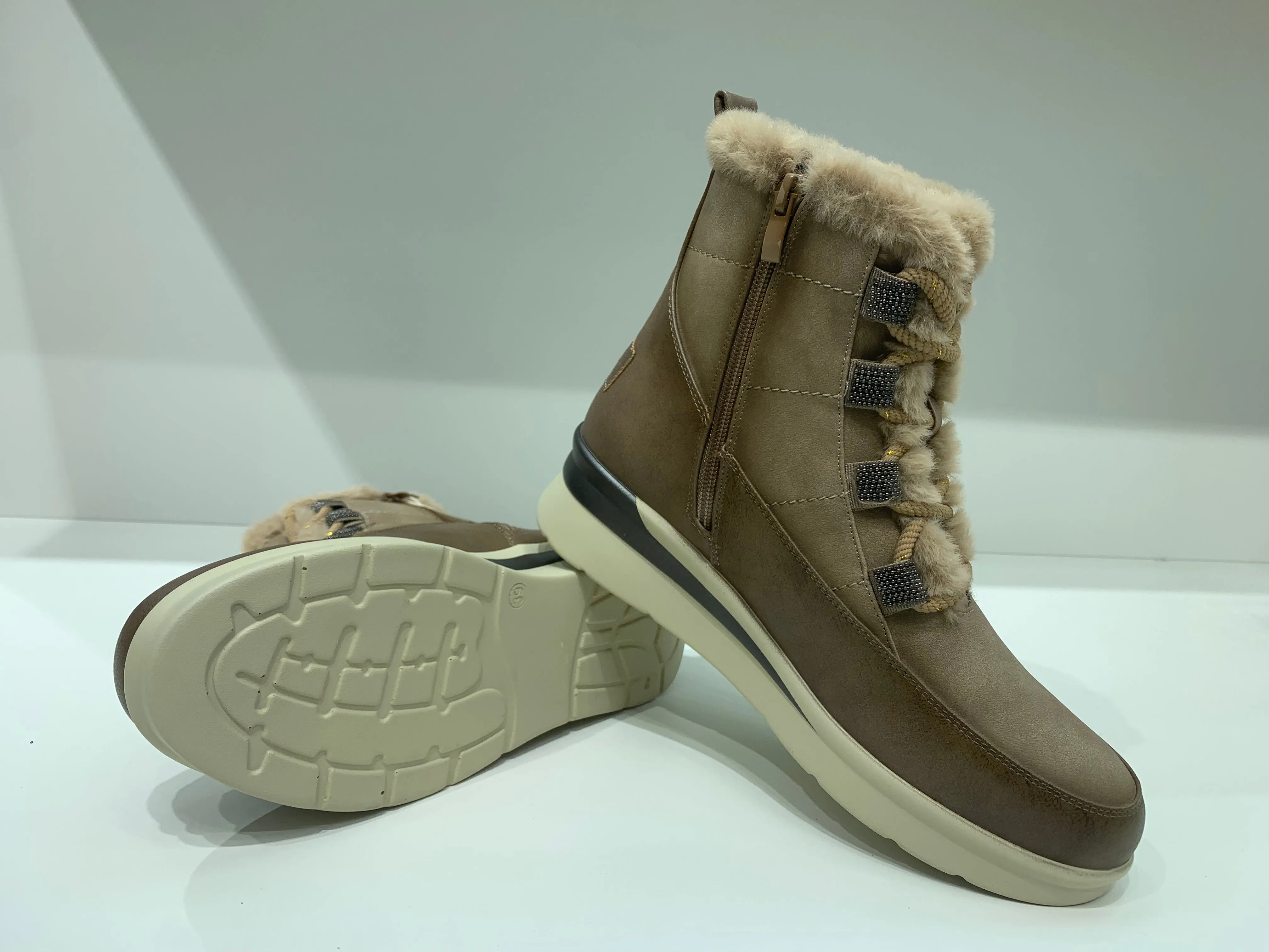TRELLIS BEIGE