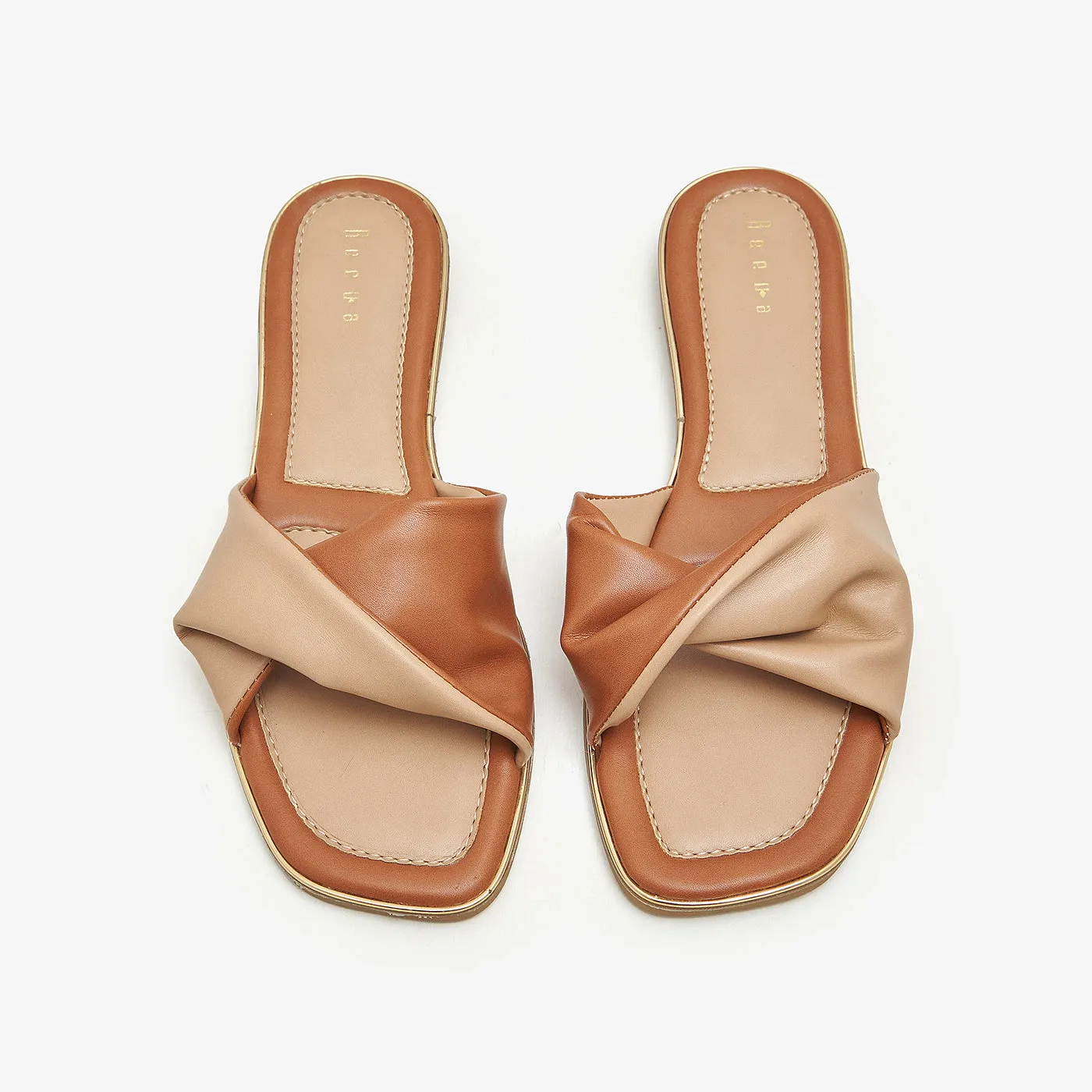 Twisted Plain Flats