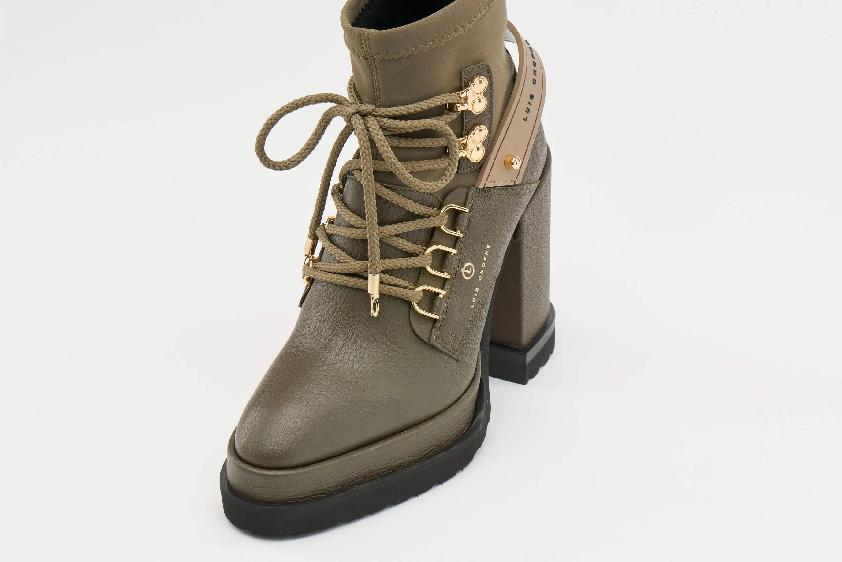 Windsor Khaki