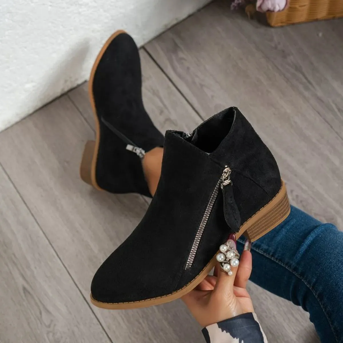 Women's Round Toe Suede Platform Boots | Comfy Mid Heel Shoes