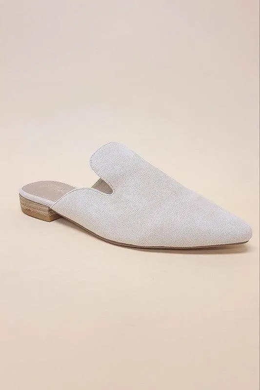 Womens Shoes - Pointed Toe Slip on Mule Flats