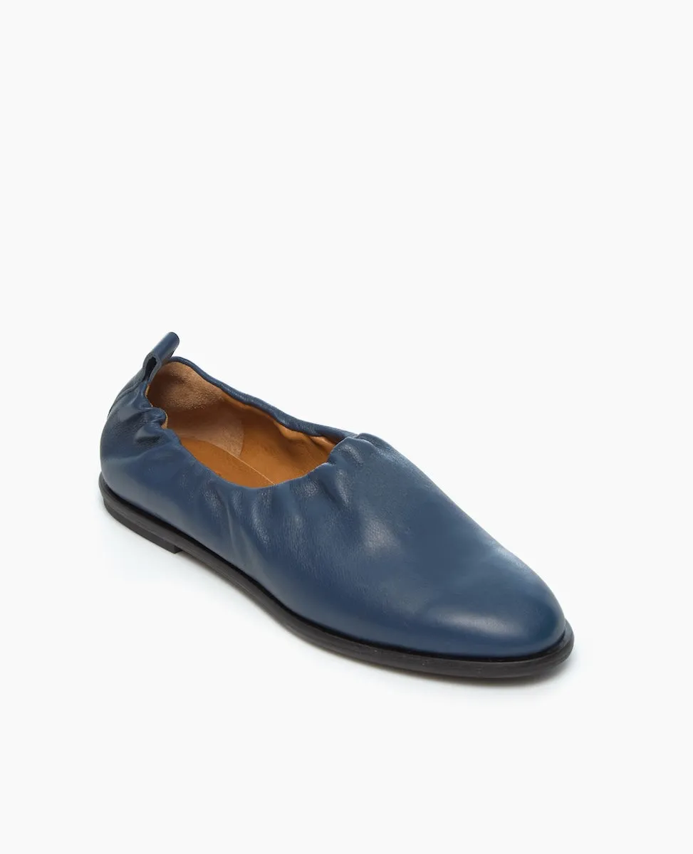 Yano Flat